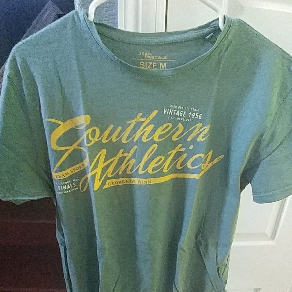 Men's t-shirt
